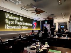 -大头虾越式风味餐厅(光明广场店)