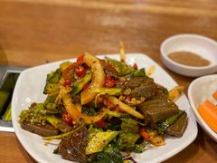 橡子凉粉-喇喇排骨火锅·传统韩式脊骨汤(望京西园总店)