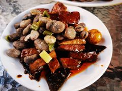 -老鼎万春卤菜(五代传承创始老店)