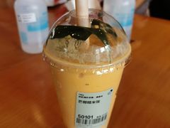 -喜茶(迪士尼小镇DP店)