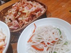 -老滇山寨•云南特色菜•地方菜•民族风情歌舞表演(金碧店)