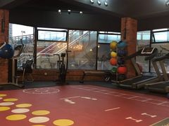 -GYMPLUS私教健身会馆(大悦城店)