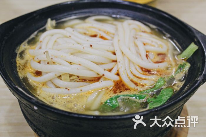 米香坊云南过桥米线-香菇贡丸米线图片-北京美食-大众点评网