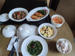 -金鹰国际月子中心(新街口店)