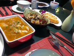 -忘忧草融合私房菜(红鼎国际店)
