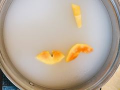 清汤锅底-华哥新鲜猪精品美食