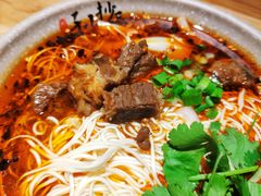 牛肉面-默记孙抄手(园艺山店)