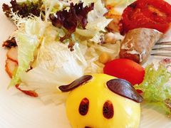 -海口绿发希尔顿酒店-田园汇自助餐·三文鱼·海鲜