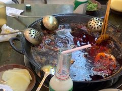 -黄潇洒老火锅(九眼桥宏济巷店)