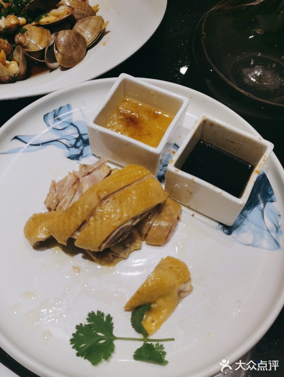 晚上人很多，菜品价格非常公道