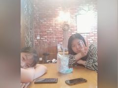 -MAX伯爵趣味互动密室逃脱(大坪D馆店)