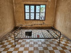 -吐斯廉屠杀博物馆