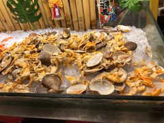 -四海一家自助餐(益田假日广场店)