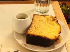 柠檬蛋糕-Bitter酒吧(五原路店)