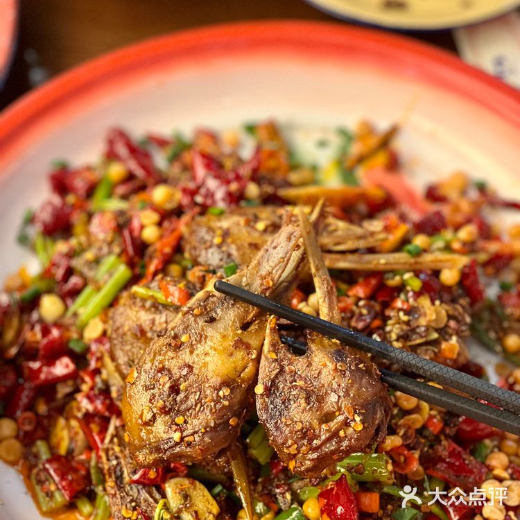 上海首家豆花饭主题川菜‼️忍住不多吃了好几碗！