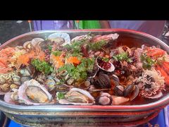 -老东镇啤酒屋海鲜加工·蒸汽海鲜·海鲜烧烤(台东店)