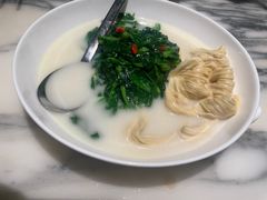 -遇外滩(BFC外滩金融中心店)