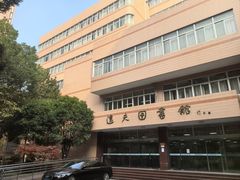 -上海外国语大学(虹口校区)