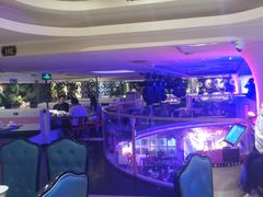-巴特餐饮6加1音乐餐吧·新疆菜