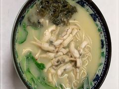 -明呈黄鱼面馆(斜土路店)