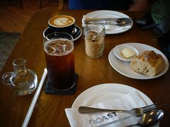 -ROAST coffee & eatery