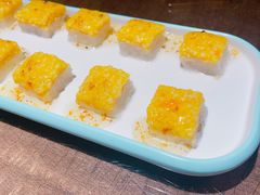 -东口码头·烧鸽子·鱼头泡饼·地方菜(金鹰悦城店)