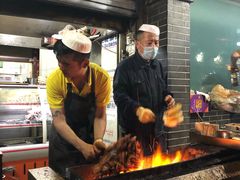 -夏都地标马一刀烤肉美食城