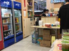 -江城燕子大排档(江汉路步行街店)