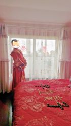 -觅白婚纱礼服馆