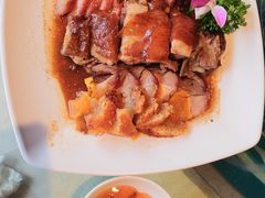 -年辉渔村·非遗传承餐厅(新丰江店)