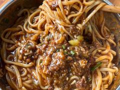 -谢老五跷脚牛肉·非遗传承店