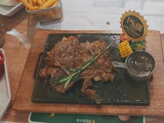 -豪客来牛排(成都锦江大融城店)