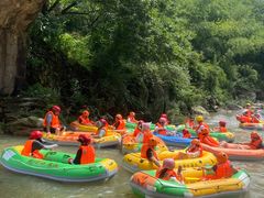 -虎啸峡漂流