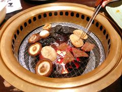 -山川小町·极番烧肉(新地假日广场店)