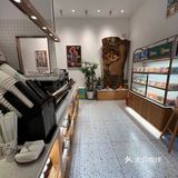 这里的咖啡店作为玉佛寺的咖啡店还是蛮有特色的