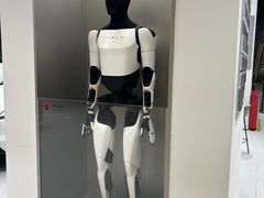 -TESLA 特斯拉(广州天环广场体验店)