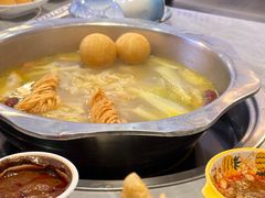 -光头药膳鸡(莱茵小镇店)