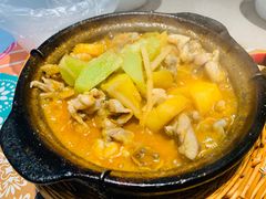 砂锅酸笋牛蛙-丽丽三鲜螺蛳粉(田林路店)