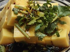 -香巴拉云南餐厅(华莱坞店)