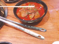 冒鸭血-串门邻居串串火锅(云南南路店)