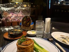 -福楼毕斯罗F Bistronome(国贸商城约会地标景观店)