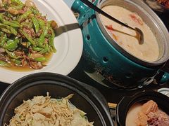 -佬麻雀·新湘菜(东方宝泰店)
