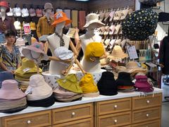 -纪念日百货(万达广场店)