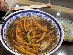 -鸿兴面馆馄饨小笼(稻香店)