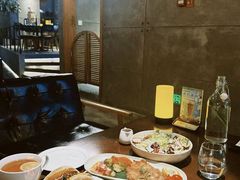 -埠口精酿夜景餐酒吧· BREWPORT BISTRO(长嘉汇重庆之眼店)