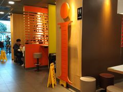 -麦当劳(华宁弘基生活中心店)