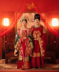 -蒙太奇婚纱摄影(万达店)