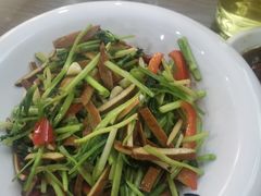 -临街徽菜馆·正宗黄山味