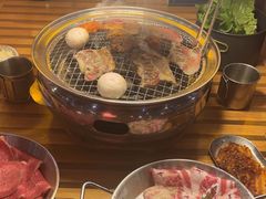 -叽叽扎扎烤肉场(生态城万达店)