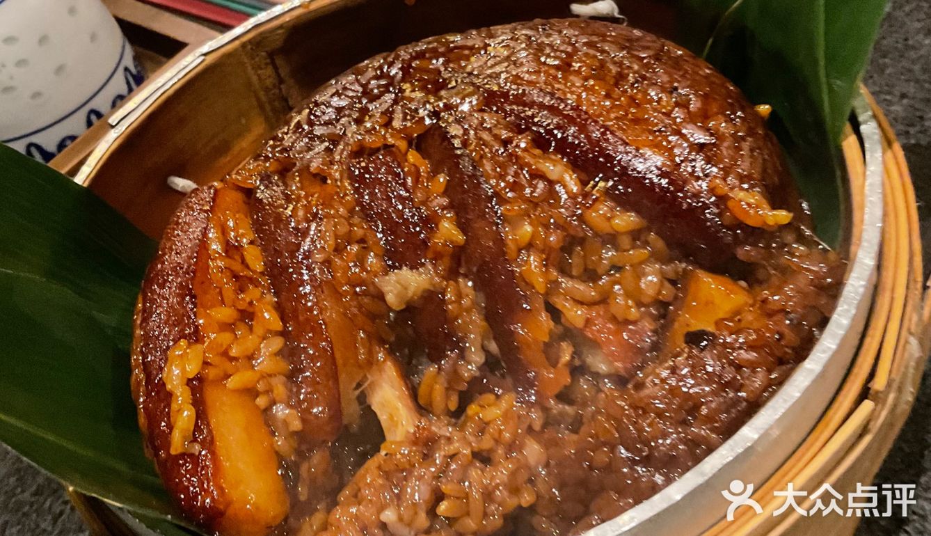 南京大排档江米扣肉美龄粥盐水鸭yyds
